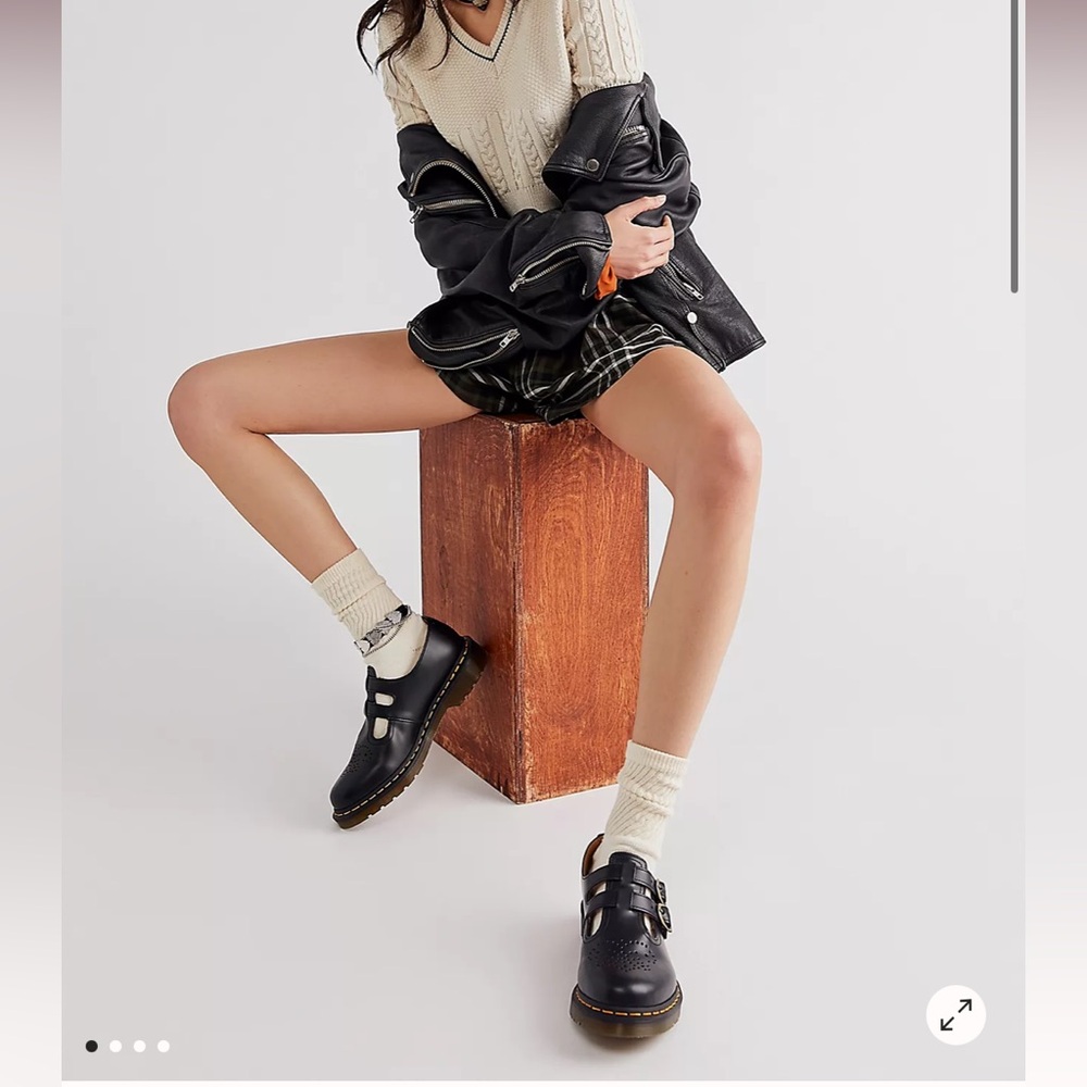 Dr. Martens 8065 Mary Janes